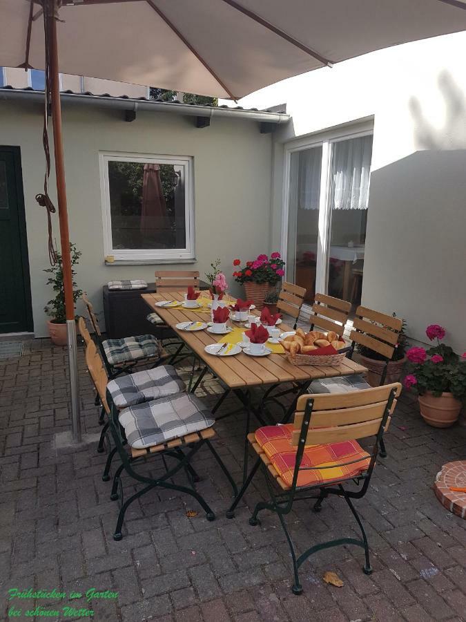 Pension Zum Birnbaum Brandenburg  ภายนอก รูปภาพ