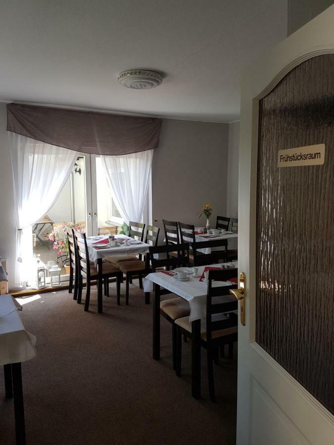 Pension Zum Birnbaum Brandenburg  ภายนอก รูปภาพ