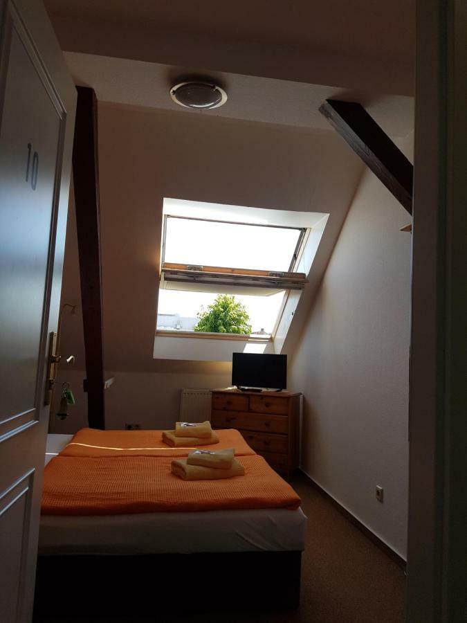 Pension Zum Birnbaum Brandenburg  ภายนอก รูปภาพ