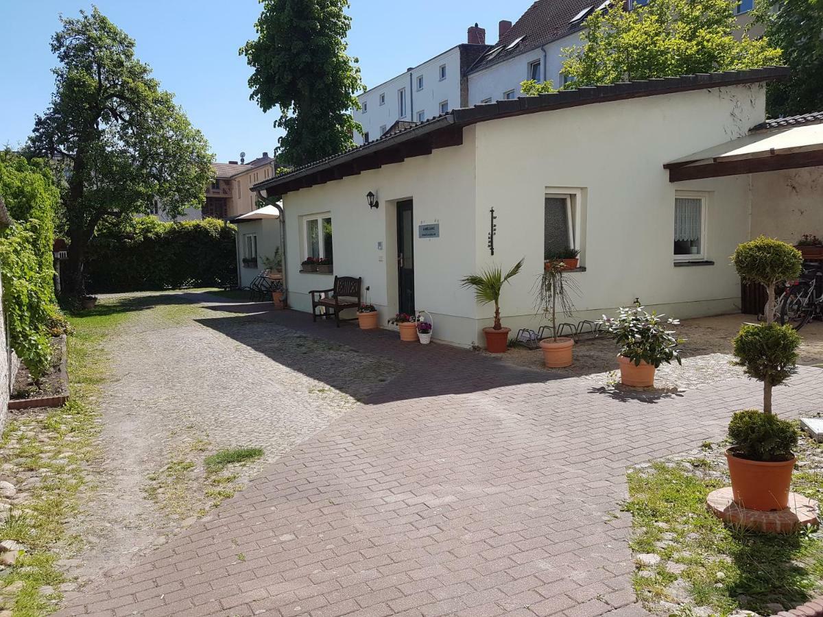 Pension Zum Birnbaum Brandenburg  ภายนอก รูปภาพ