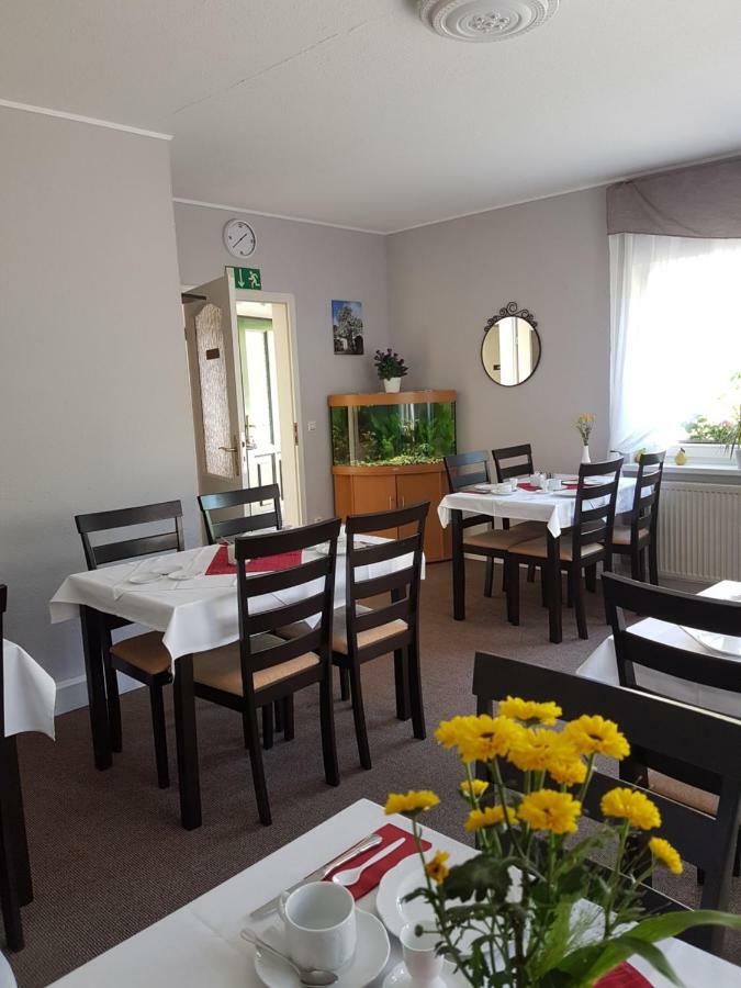 Pension Zum Birnbaum Brandenburg  ภายนอก รูปภาพ